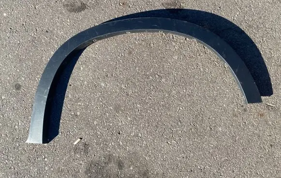 BMW X5 E70 Front arch trim 7158428 10503410