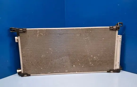 Toyota Prius (XW50) A/C cooling radiator (condenser) 8846047020 8846010320