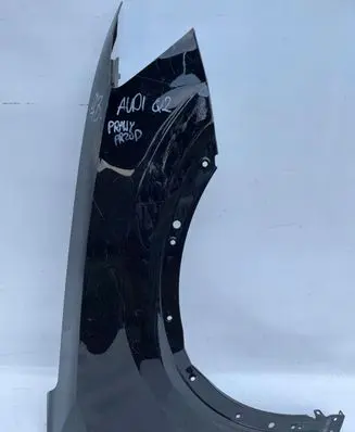 Audi Q2 - Fender 81A821470
