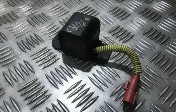 Mitsubishi Pajero Airbag deployment crash/impact sensor mr158561 187200-0441