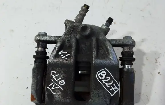 Renault Clio IV Front brake caliper 6863D