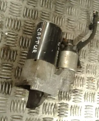 Renault Captur Starter motor 233001073R
