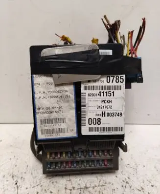 Renault Laguna II Fuse module 8200141151 55RD6Z036 31217672