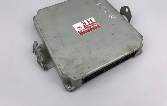 Subaru Impreza II Engine control unit/module 22611AF633