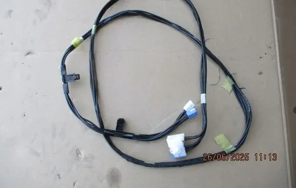 Toyota C-HR I EUR ISO radio connector 861010H190