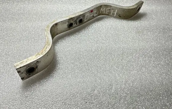 Audi A8 S8 D2 4D Webasto auxiliary heater mount bracket 4D0265583