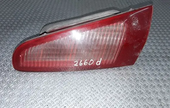 Tailgate rear/tail lights