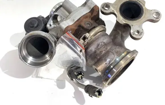 Skoda Rapid (NH) Turbo 04C145703
