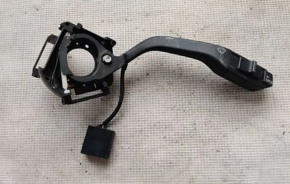 Indicator stalk