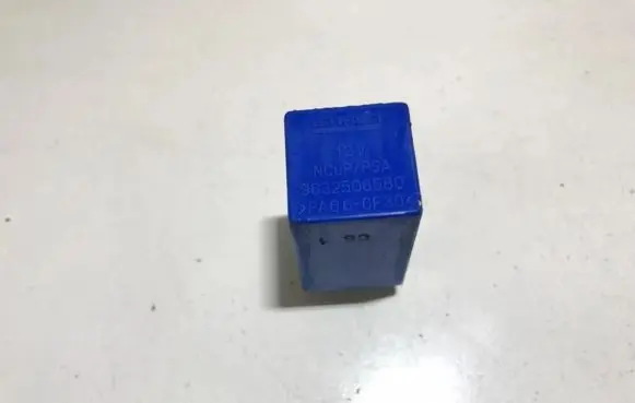 Peugeot 607 Other relay 9632506580