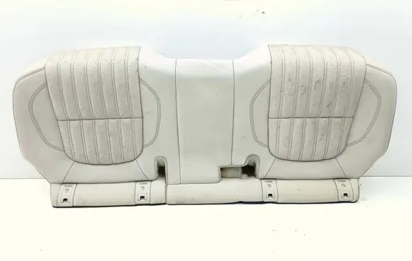 Jaguar F-Pace Rear seat 