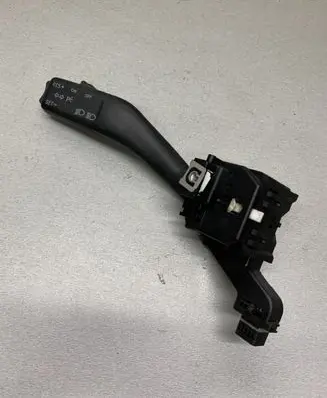 Skoda Octavia Mk2 (1Z) Indicator stalk 1K0953513A