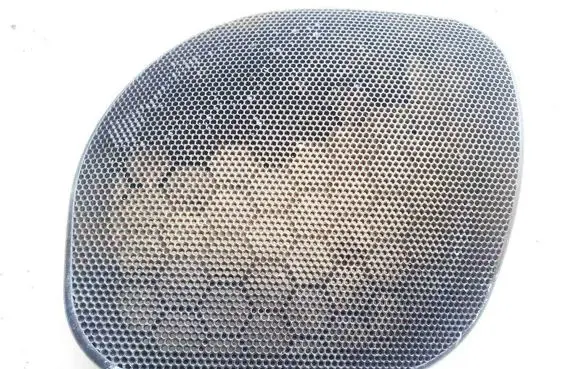 Side speaker trim/cover