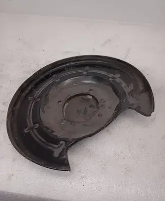 Chevrolet Volt I Rear brake disc plate dust cover 13332181 367973422