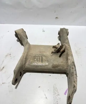 BMW 5 E39 Rear upper control arm/wishbone 5311610771