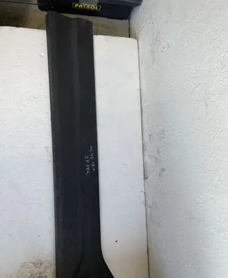 Volvo XC40 Front door trim (molding)