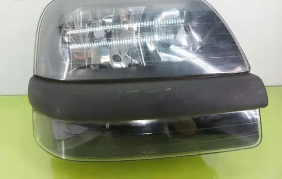 Fiat Doblo Headlight/headlamp 20B233R