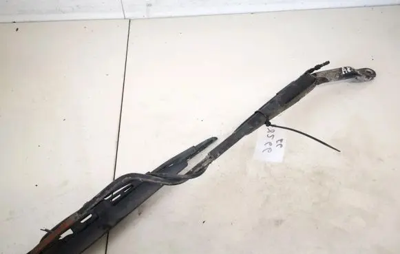 Renault Master II Front wiper blade arm