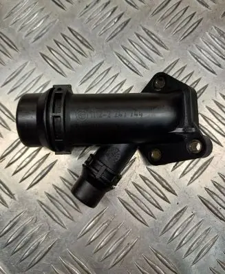 BMW X3 E83 Engine coolant pipe/hose 2247744
