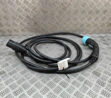 Renault Zoe Electric car charging cable F968410 296957361R