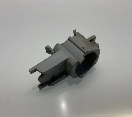 Mercedes-Benz E W211 Front parking sensor holder (PDC) A2118850267 2118850267