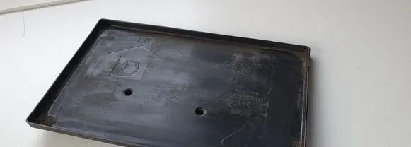 Nissan Qashqai+2 Battery tray 