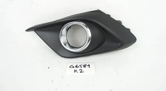 Mazda 3 II Front bumper lower grill BJE150C21