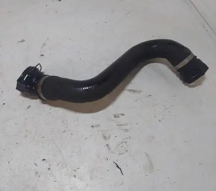 BMW 3 E90 E91 Coolant pipe/hose 
