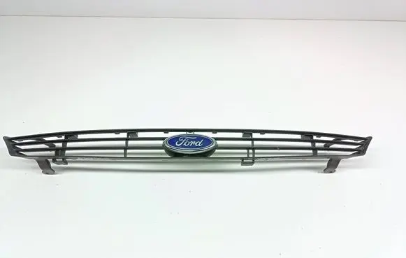 Ford Focus Front grill 98AB8200AKW