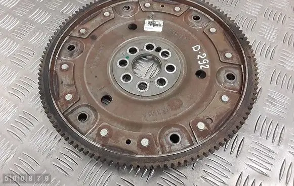 Nissan Navara Flywheel 8200993101a 8200993101