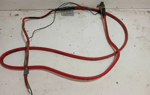 BMW 5 E60 E61 Positive cable (battery) 6927705 EE587R 5124280