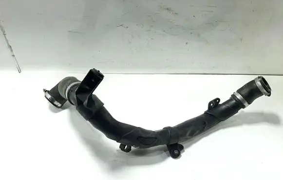 Volkswagen PASSAT B7 Intercooler hose/pipe 5N0145840K 1K0145832AA