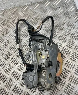 Chrysler Grand Voyager IV Rear door lock