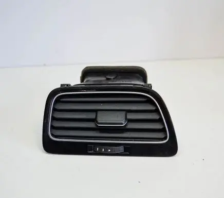 Volkswagen Golf VII Dashboard air vent grill cover trim 