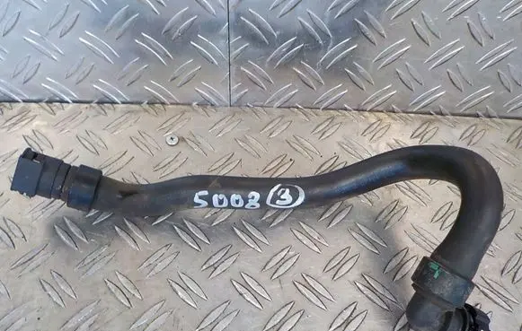 Peugeot 5008 II Engine coolant pipe/hose