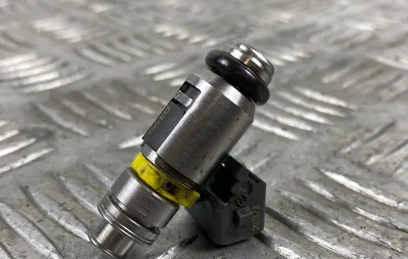 Jeep Compass Fuel injector IWP246