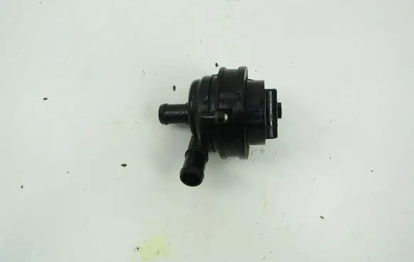 Chevrolet Meriva Electric auxiliary coolant/water pump J9D318D475AA