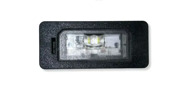 BMW 2 F46 Number plate light I090074