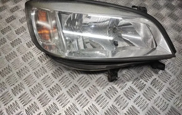 Opel Zafira A Headlight/headlamp 89100055
