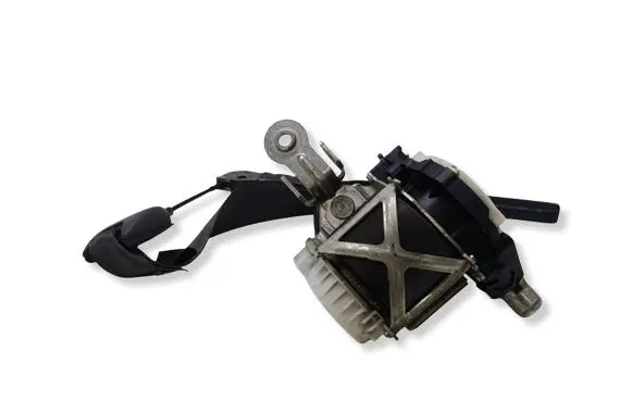 Renault Clio III Front seatbelt 34052801B