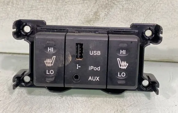 Hyundai Santa Fe Seat heating switch 201006175