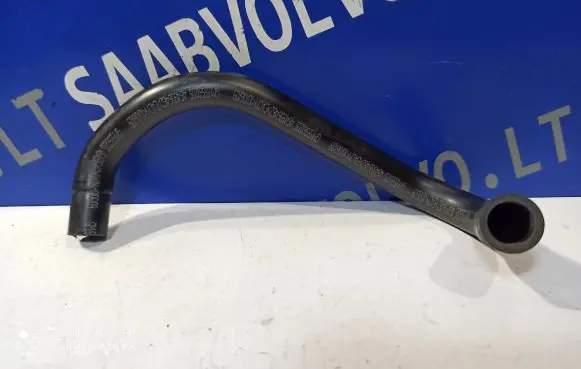 Engine mount vacuum valve