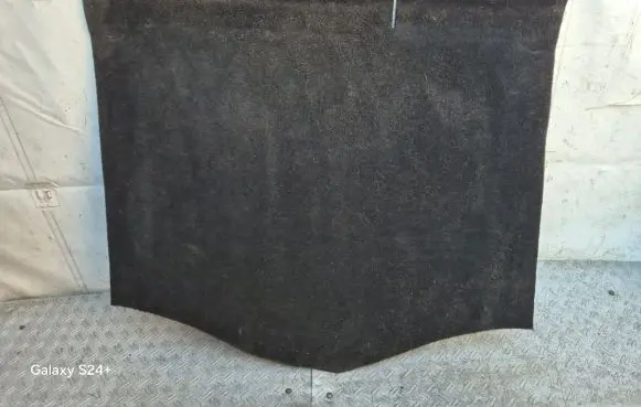 Trunk/boot mat liner