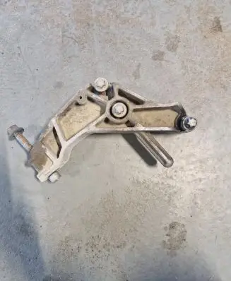 Opel Meriva B Gearbox mount