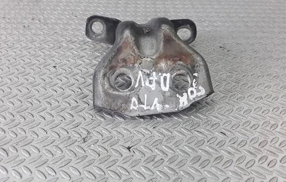 KIA Sorento Front door upper hinge