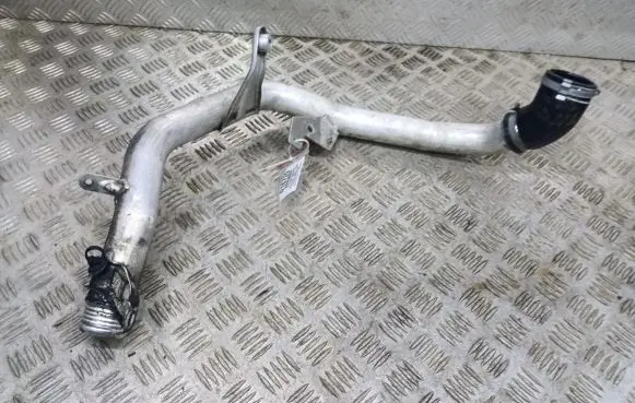 Volvo V40 Air intake hose/pipe
