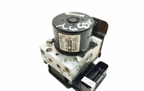 Renault Megane I Master brake cylinder