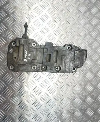 BMW 5 F10 F11 Generator/alternator bracket 8506863 174786