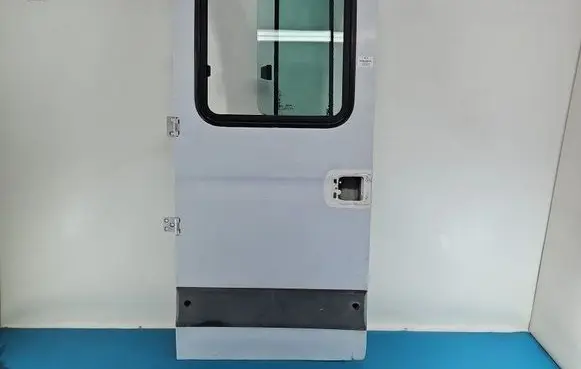 Iveco Daily 3rd gen Rear door IMPRK1499631