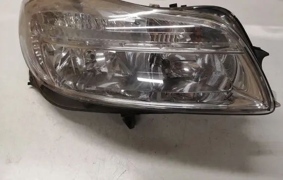Opel Insignia A Headlight/headlamp 1LJ00963004 13226781 16886202